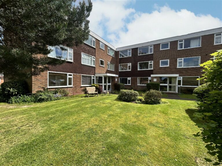 Croftleigh Gardens, Kingslea Road, Solihull