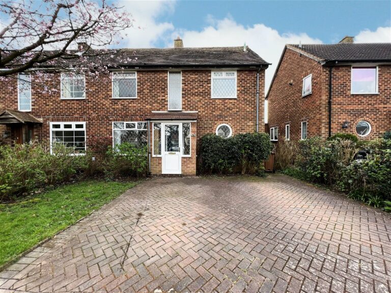 Cornyx Lane, Solihull