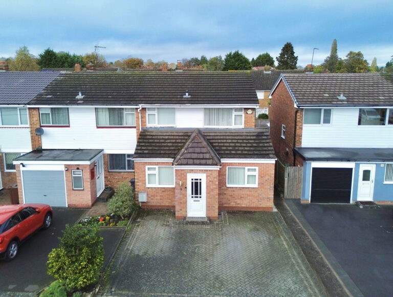 Merecote Road, Olton, Solihull, B92 7EX