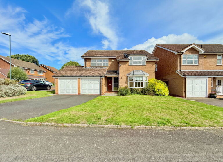 Grey Mill Close, Monkspath