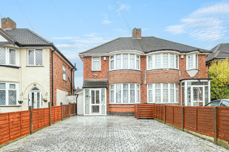 Wellsford Avenue, Solihull