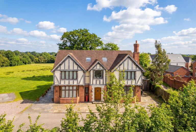 Tanworth Lane, Cheswick Green