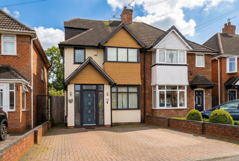 Bramley Croft, Shirley