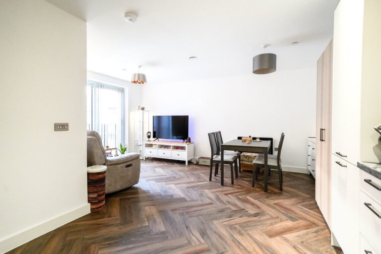Homer Road, Solihull, B91 3ZW