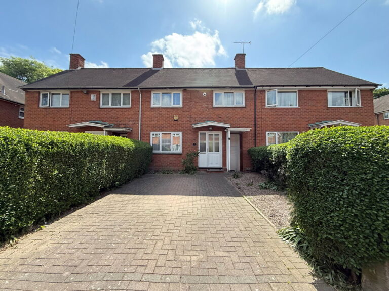 Littlecote Croft, Maypole