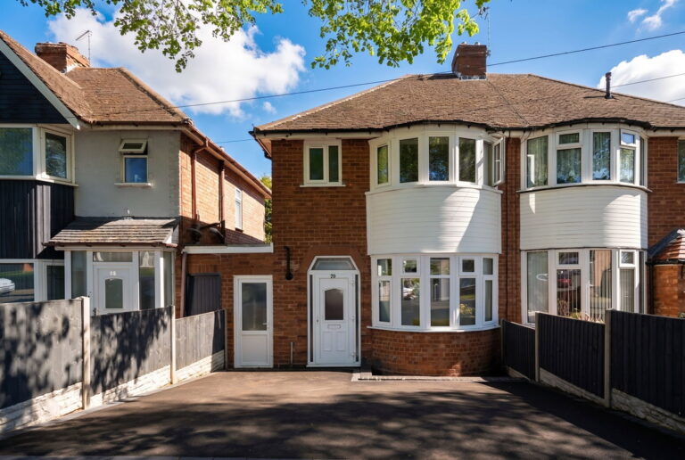 Benedon Road, Sheldon