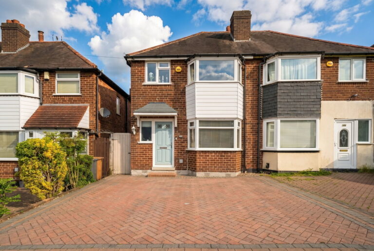 Newborough Road, Shirley