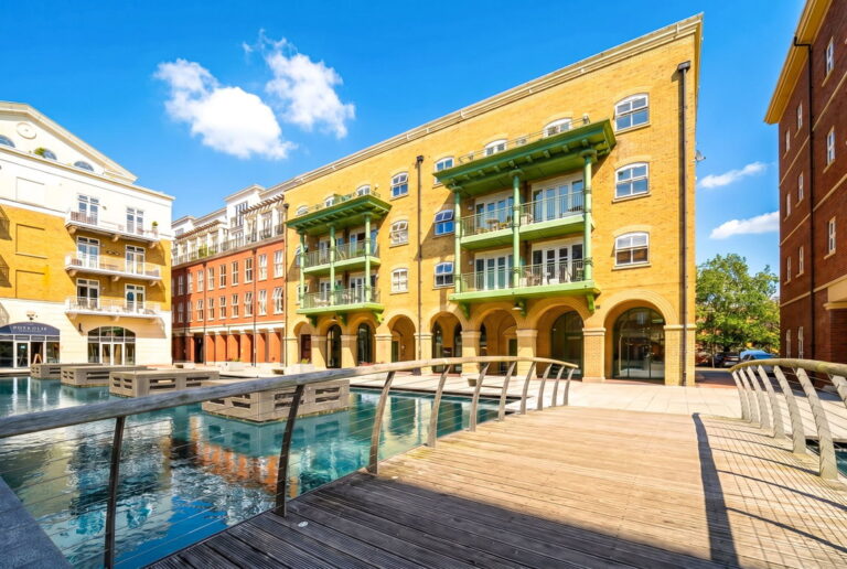 Vista Heights, Waterside, Dickens Heath