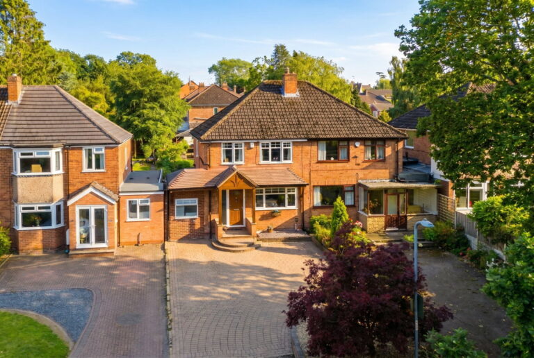 Peterbrook Road, Majors Green