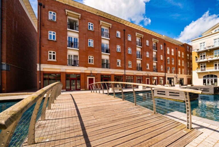 Bridge House, Waterside, Dickens Heath