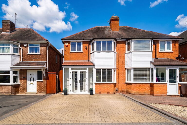 Newborough Road, Shirley