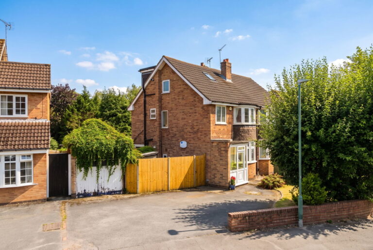 Ralph Road, Shirley