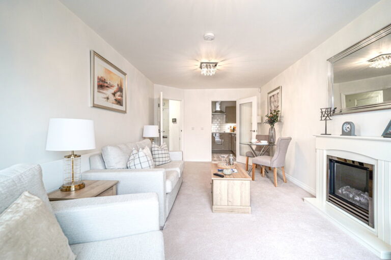 Bower Lodge, Apartment 12, Stratford Road, Shirley, Solihull, B90 3DN
