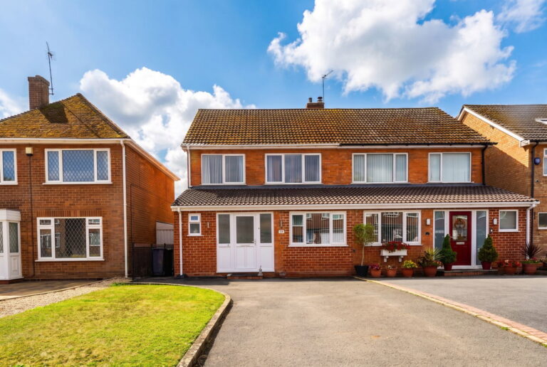 Fieldon Close, Shirley