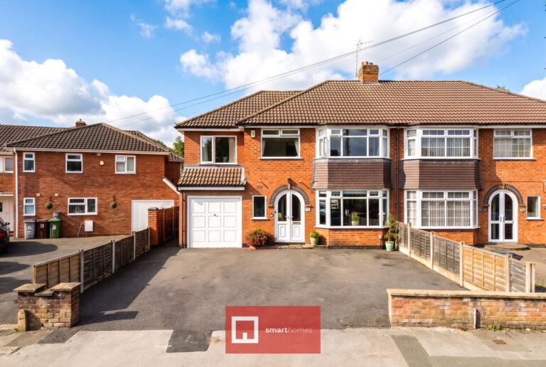 Lawnswood Avenue, Shirley