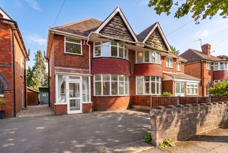 Woodford Green Road, Hall Green